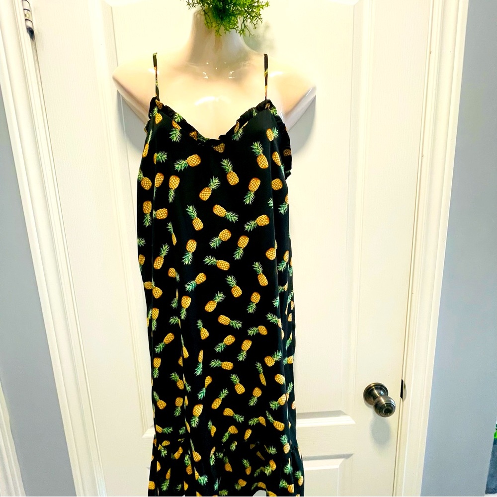 🌸3 for $20 Monteau Los Angeles Summer 🍍Dress Midi Dress Size S